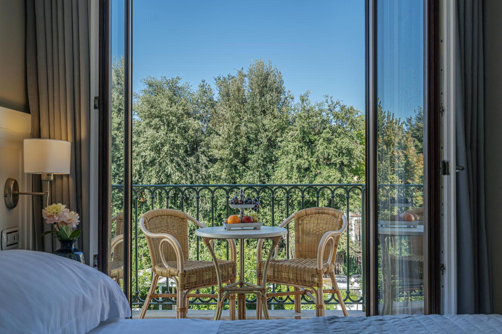 Double or Twin Room Balcony