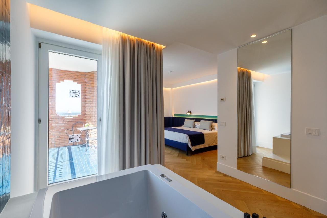 Junior Suite Balcony
