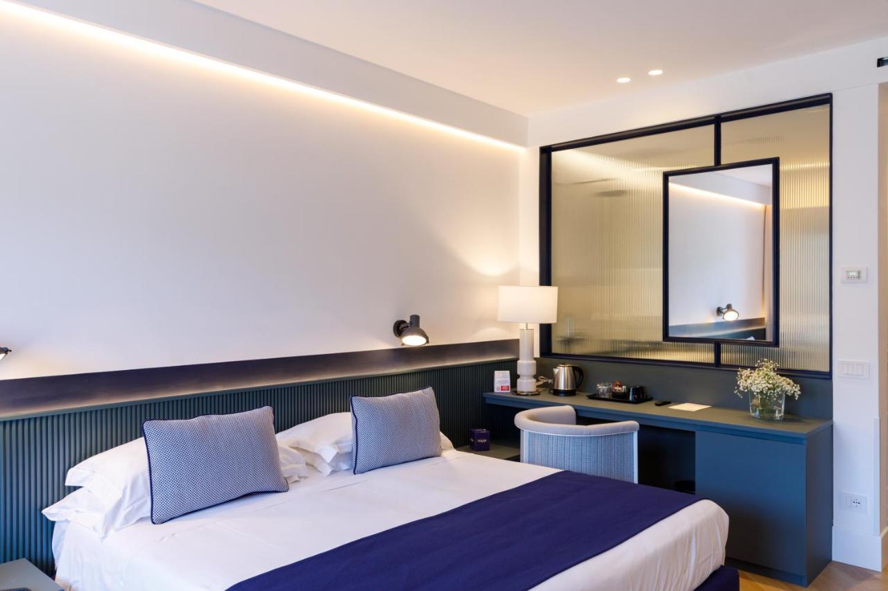 Deluxe Double or Twin Room Balcony