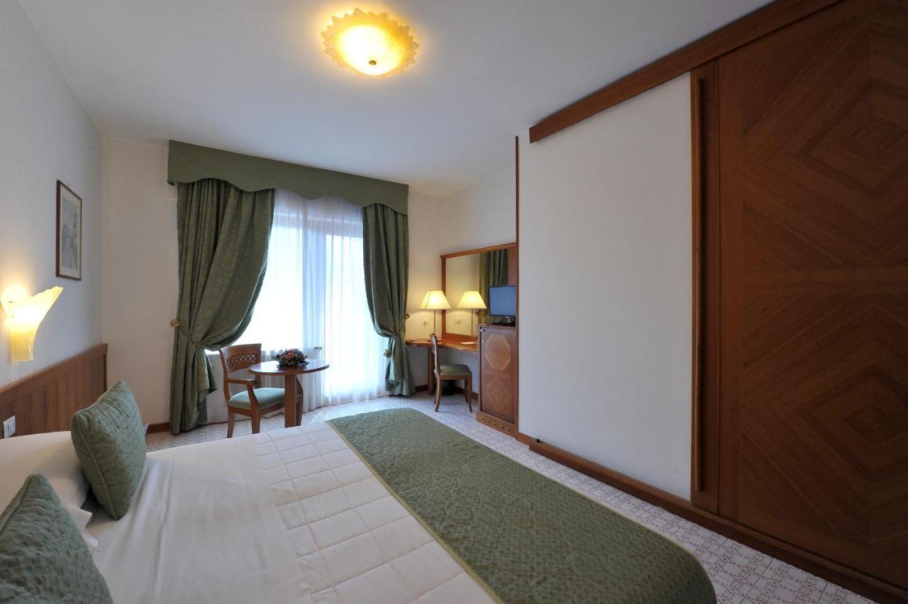Classic Double or Twin Room