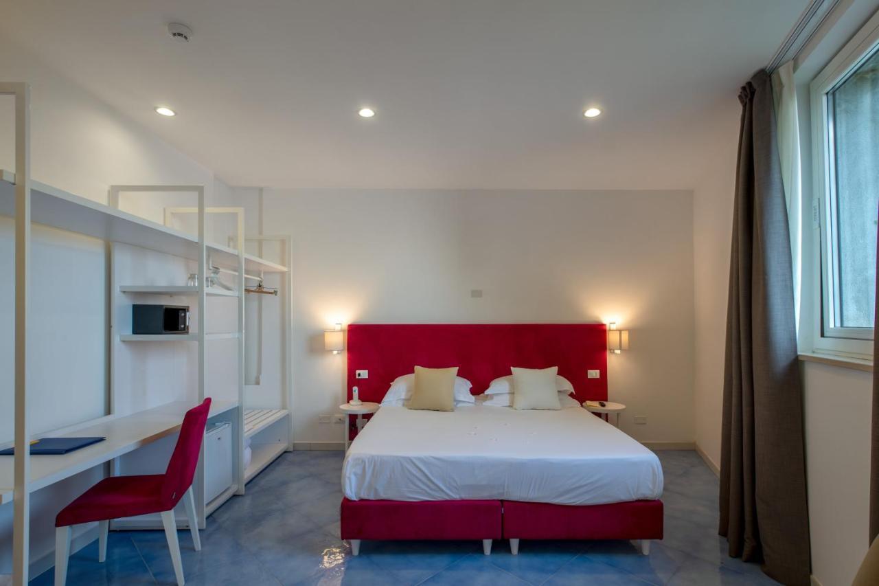 Chambre avec Fenêtre - Vue sur Mer - Accessible Uniquement par des Escaliers