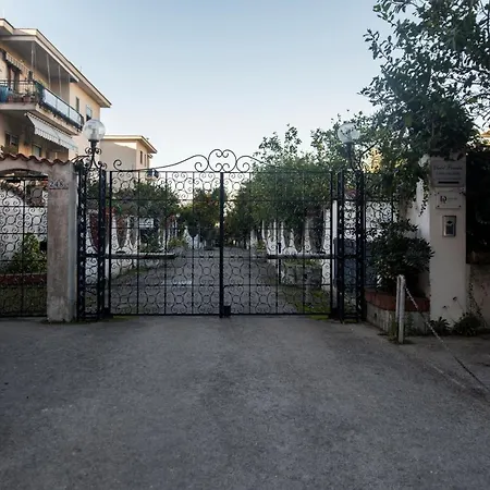 Les Chambres Sorrento-3
